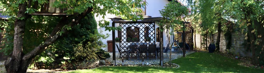 Dom z duszą i pięknym ogrodem w przeźmierowie