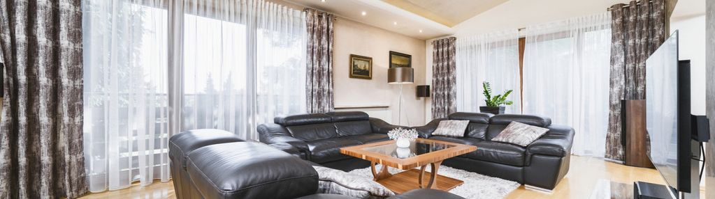 Przestronny dom dla rodziny lub pod siedzibę