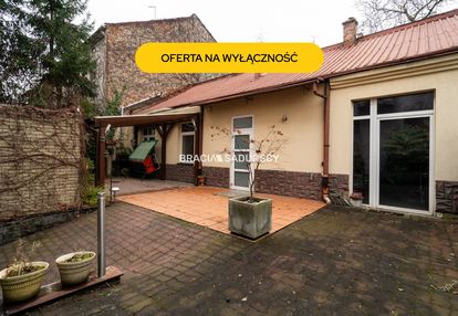 Działka z dwoma domami. idzikowskiego.