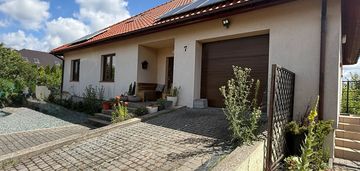 Dom 250 m2 na działce 820 m2 w długołece
