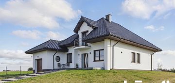 Nowy dom, wysoki standard, piękne otoczenie