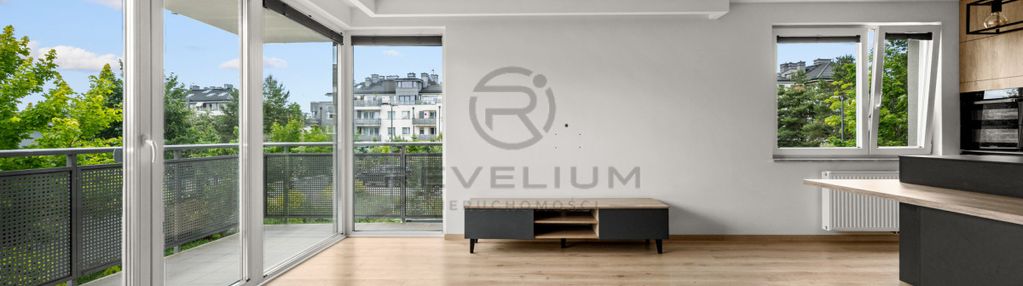 Duży balkon | przestrzeń | kom. lok. | msc. w hali
