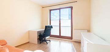 Studio z oddzielną kuchnią *os. mozarta* 30m2