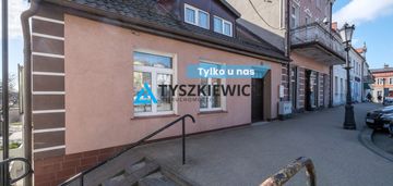 Dom w samym centrum skarszew z potencjałem
