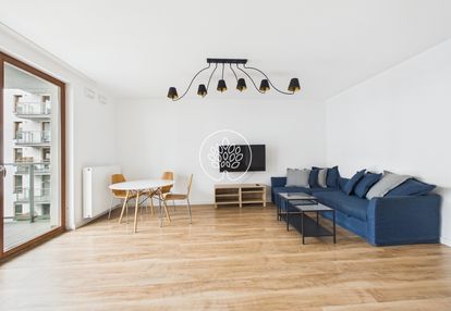 Dwustronne / bliska wola / dwa balkony