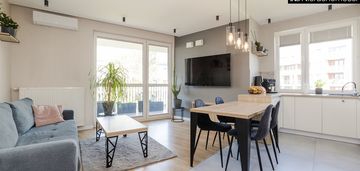 Ciche narożne mieszkanie z tarasem i klimatyzacją