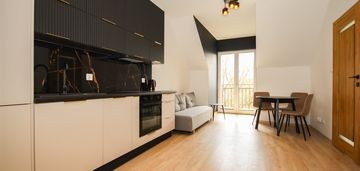 Centrum|2pok|winda|balkon|miejsce postojowe