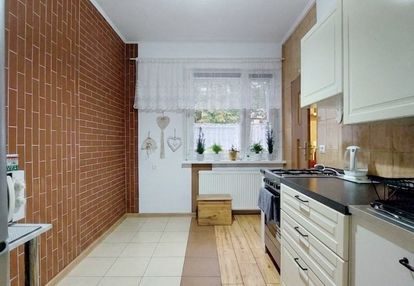 Stroszek - kawalerka na sprzedaż - 305 zł czynsz!