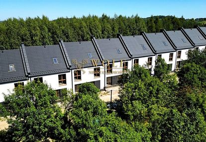 Miejski styl życia w zielonej okolicy