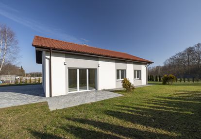 Parterowy dom w otulinie lasu! żuławka