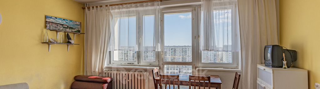 Kawalerka z osobną kuchnią i widokiem na morze,