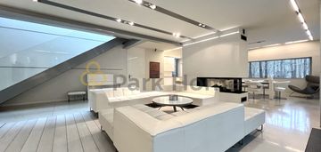 Luksusowa nieruchomość. las. pełna prywatność.