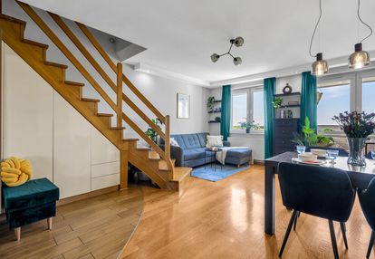 2 poziomy| 2 balkony| blisko metra| klimatyzacja