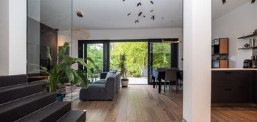 Modernistyczny bliźniak 120m2 , hst, max-fliz