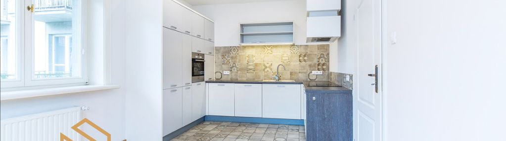 Stare miasto, apartament, 4 pok., balkon