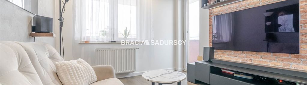 Nowoczesne mieszkanie na osiedlu złocień