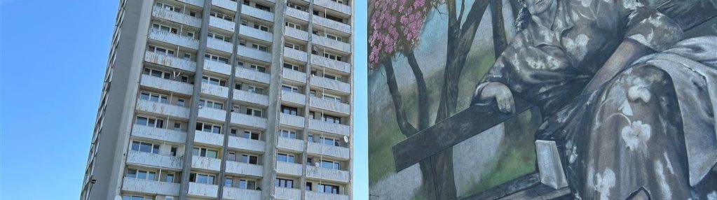 Tychy centrum- 2 pokoje z dużym balkonem !
