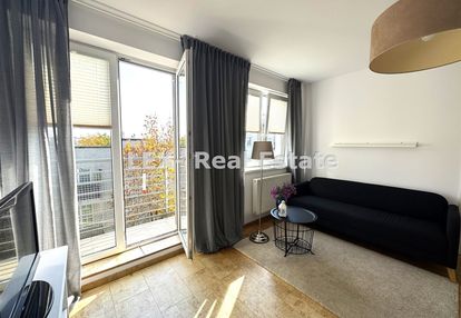Mieszkanie 2-pokojowe 40 m², blisko wkd.