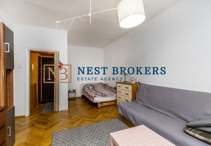 Przy komunikacji, idealne pod najem. duża piwnica