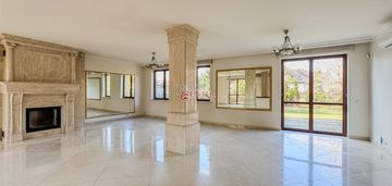 Przestronny dom w wilanowie, 6 sypialni, 450m2