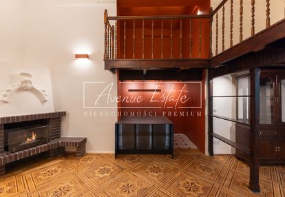 Al. ujazdowskie / dwupoziomowy / kominek