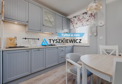 Ustawne 2 pokojowe mieszkanie z balkonem