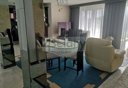 Dwupoziomowy apartament na woli