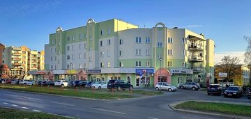 Dwa odzielne pokoje, dwustronne, z dużym balkonem