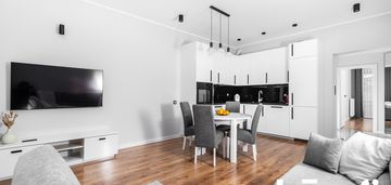 Apartament 3 pojokowy w centrum kazimierza