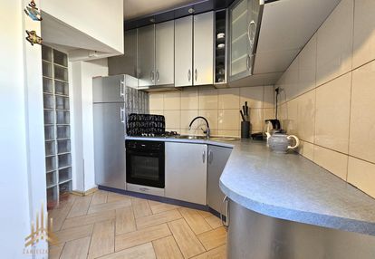 Dwupoziomowe w markach na granicy z targówkiem