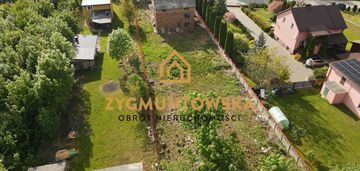 Grunt 1,169 ha z budynkiem i mediami – białaczów