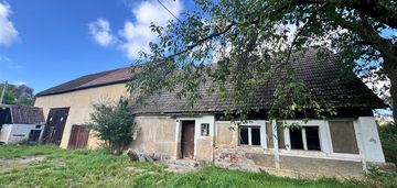 Podgórki | stary dom ze stodołą | działka 1 761 m²