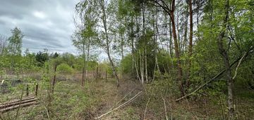 Działka mieszkaniowo - usługowa czarnów