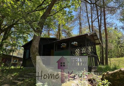 Działka rekreacyjna z domkiem | 693 m² | poddębie