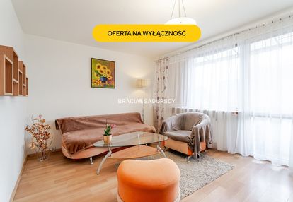 3pok (oddzielne) ok 55,7m2 podgórze duchackie
