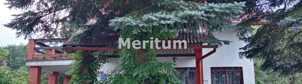 Dom wolnostojący, 4 pokoje nad jeziorem.