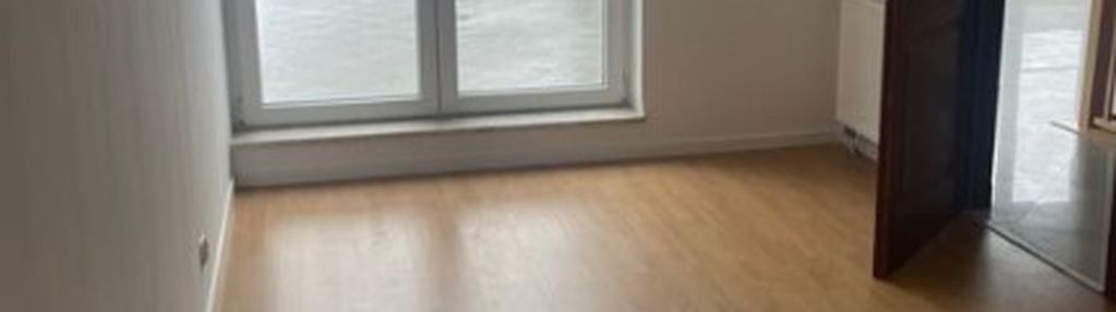 Dwupoziomowe mieszkanie z tarasem w ząbkach