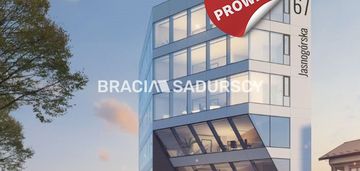 Działka budowlana z pozwoleniem na budowę.