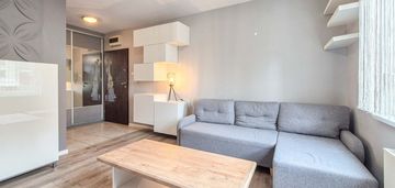 Kawalerka/duży balkon/brochów