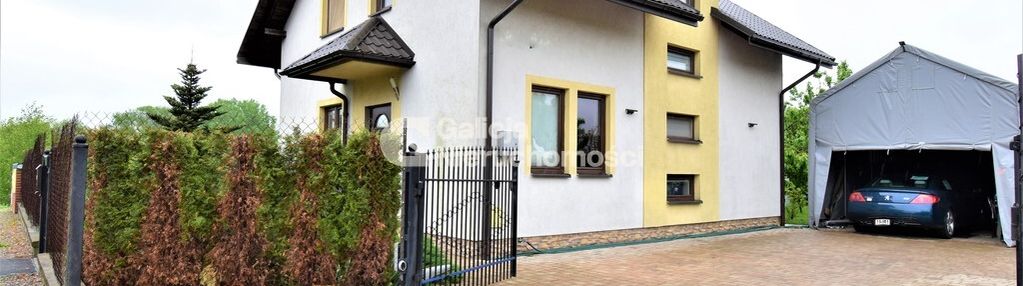 Dom jednorodzinny z pięknym ogrodem