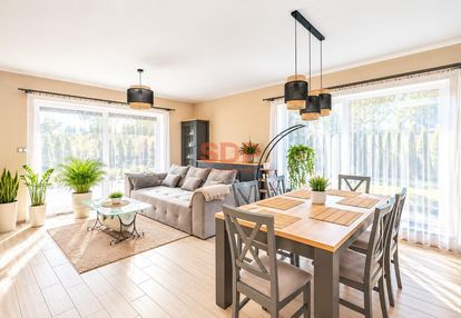 Nowoczesny dom w krynicznie | działka 1481 m² | 2 garaże | duże tarasy