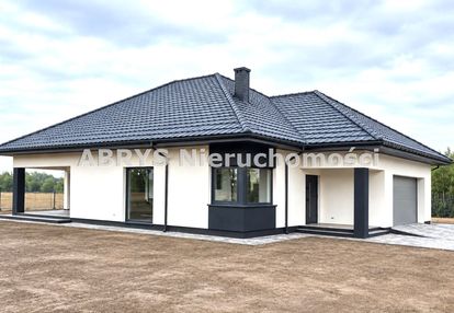 Komfortowy dom parterowy pod nadarzynem