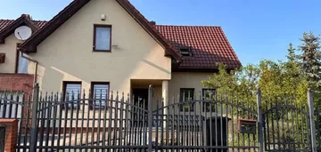 Dom w Żernikach Wrocławskich