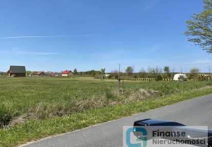 Działka budowlana nad jeziorem i blisko morza