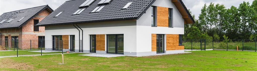 Nowy dom, bliźniak pod myślenicami
