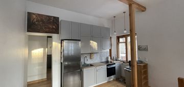 Klimatyczne   dla pary lub singla (45m2 + 25m2)
