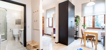 Studio 25 m2, krowodrza, od zaraz, 2500 zł całość!