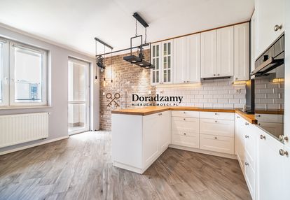 Gotowe do wejścia - balkon - wyposażenie