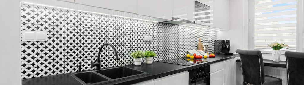 Rodzinny azyl w nowoczesnym wydaniu tuż obok lasu-