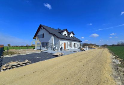 Wyjątkowa nieruchomość 4 pokoje, ogródek